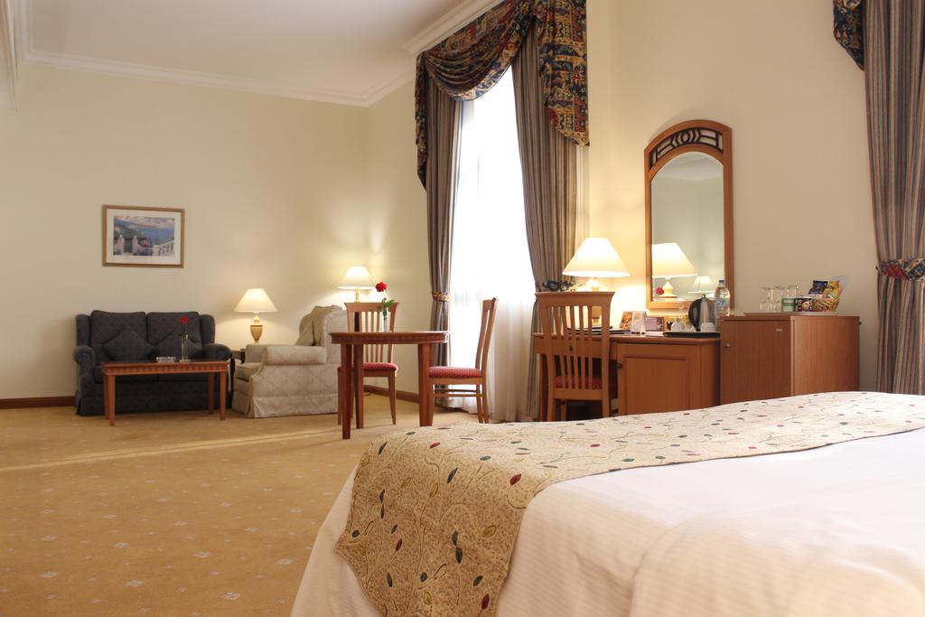 Отель Al Diar Siji 5*