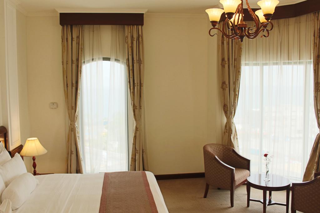Отель Siji Hotel Apartments 5*