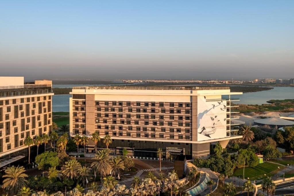 Фото Park Inn Abu Dhabi Yas Island 3*