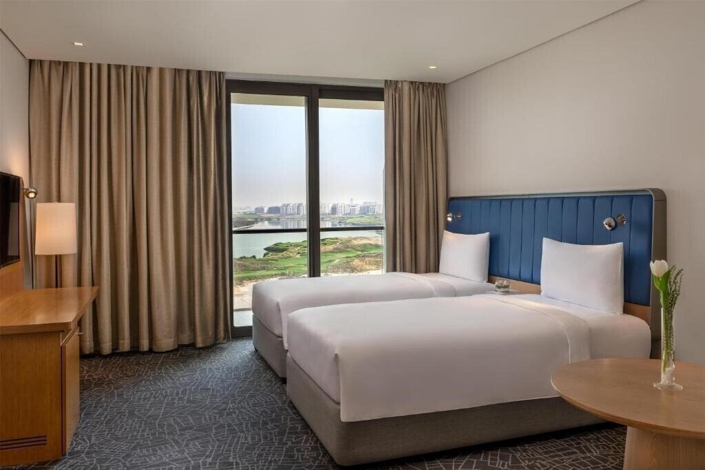 Фотографія Park Inn Abu Dhabi Yas Island 3*