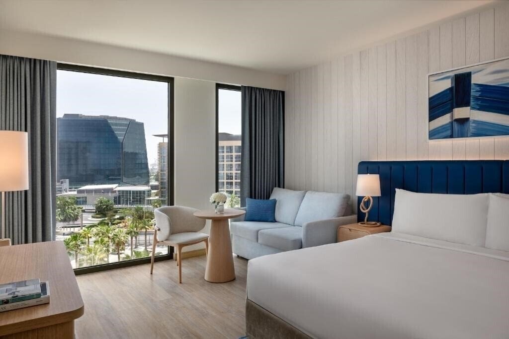 Зображення Crowne Plaza Abu Dhabi Yas Island 4*