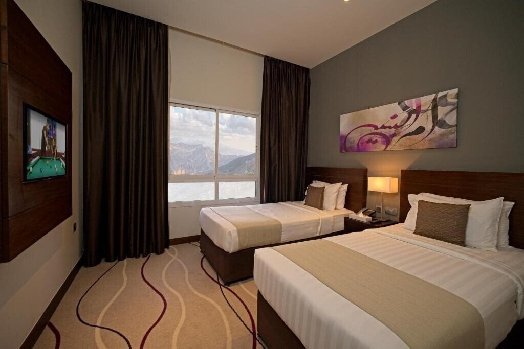 Фото Tulip Inn Ras Al Khaimah 3*