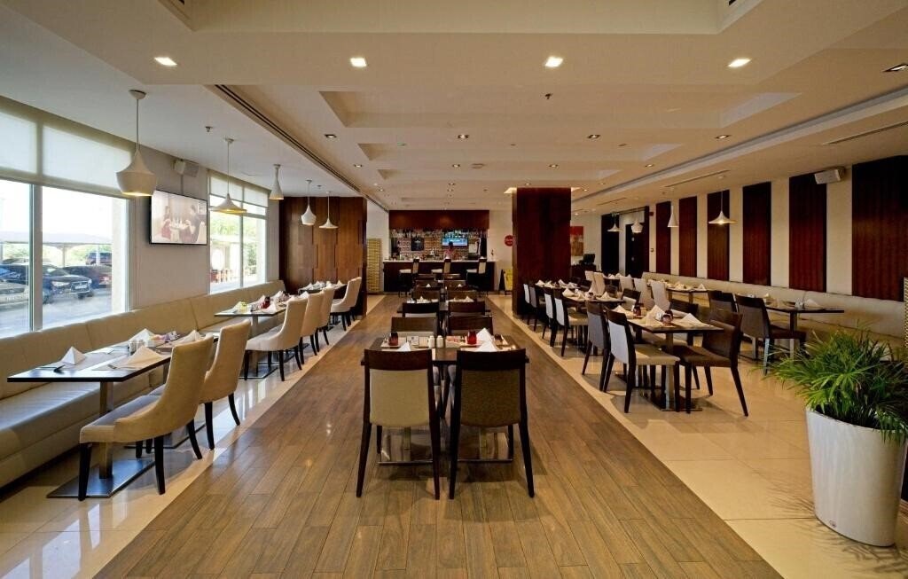 Изображение Tulip Inn Ras Al Khaimah 3*