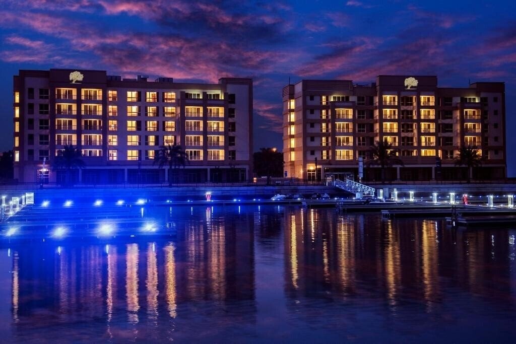 Готель Jannah Resort & Villas 4*
