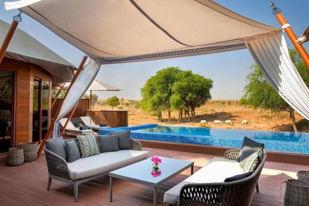 Готель The Ritz Carlton Ras Al Khaimah Al Wadi Desert 5*