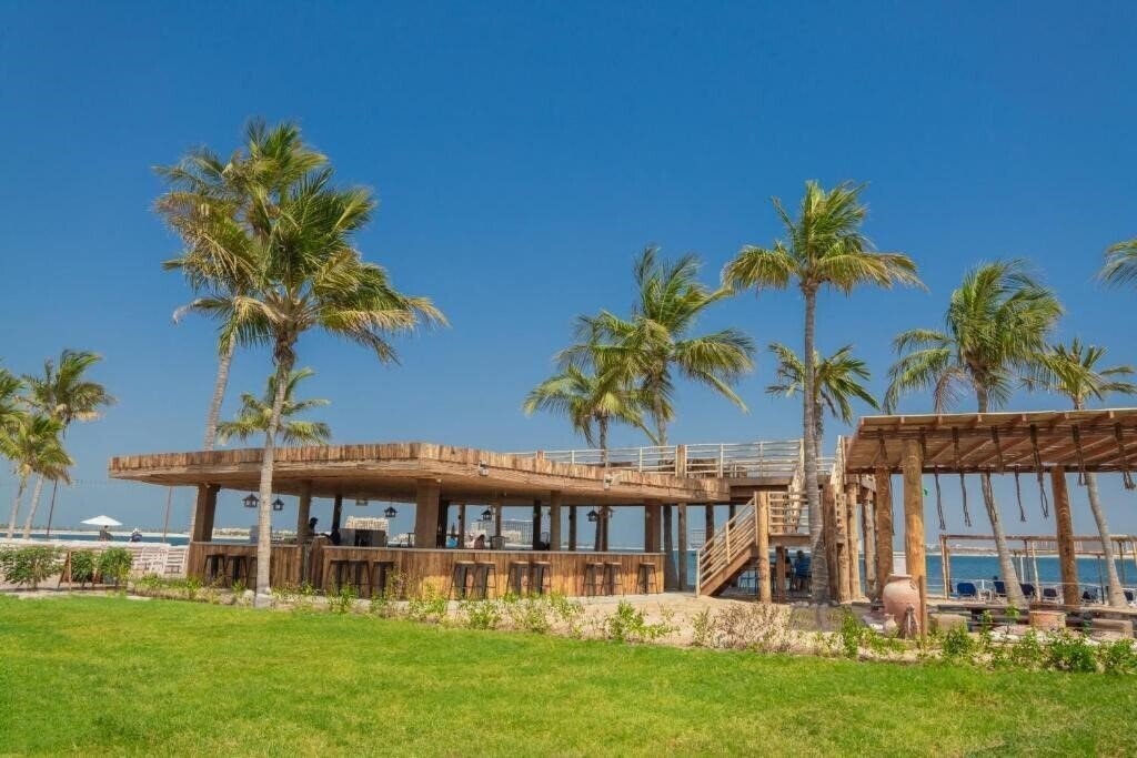 Фотография BM Beach Resort (ex. Smartline Bin Majid Beach Resort) 4*