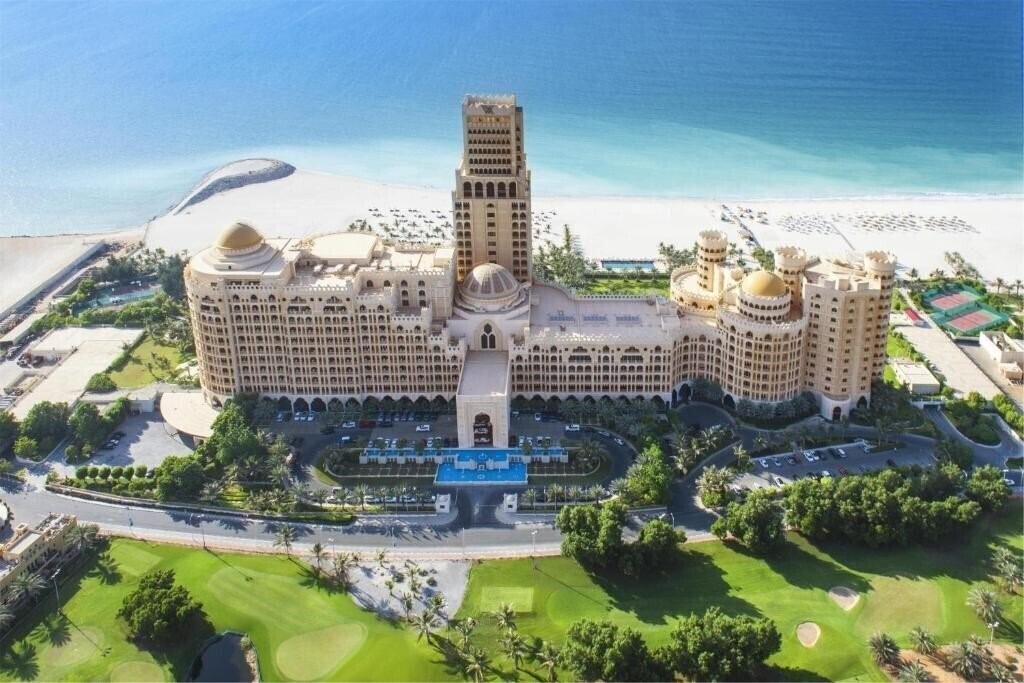 Отель Waldorf Astoria Ras Al Khaimah 5*