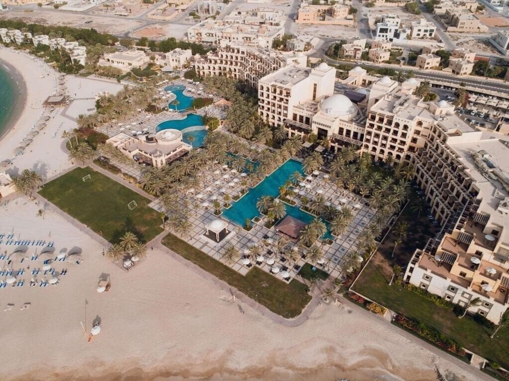 Готель Rixos Al Mairid Ras Al Khaimah (ex. Hilton Ras Al Khaimah Resort & Spa) 5*