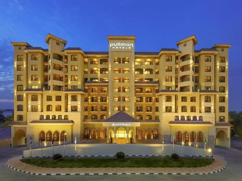 Отель 	Pullman Resort Al Marjan Island 5*