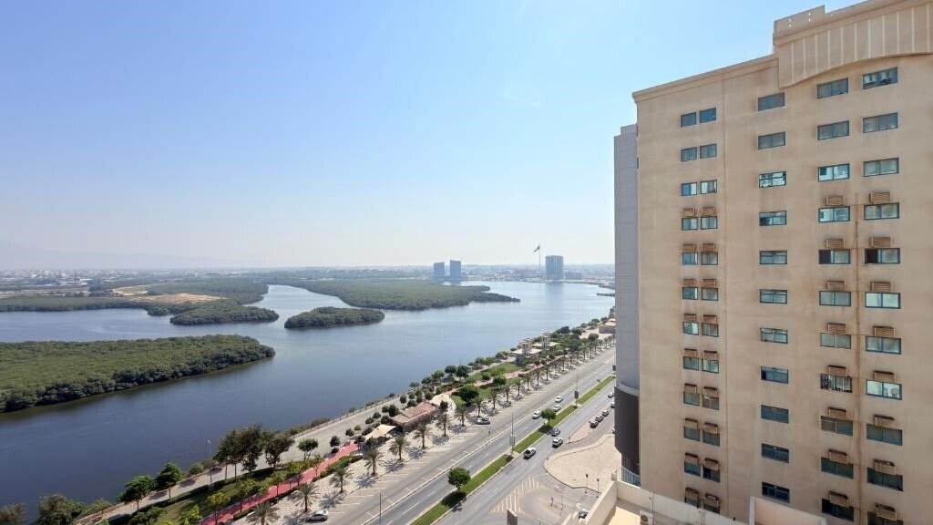 Отель Mangrove Hotel 4*