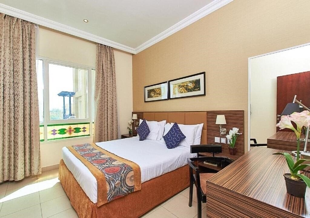 Отель Mughal Suites 4*