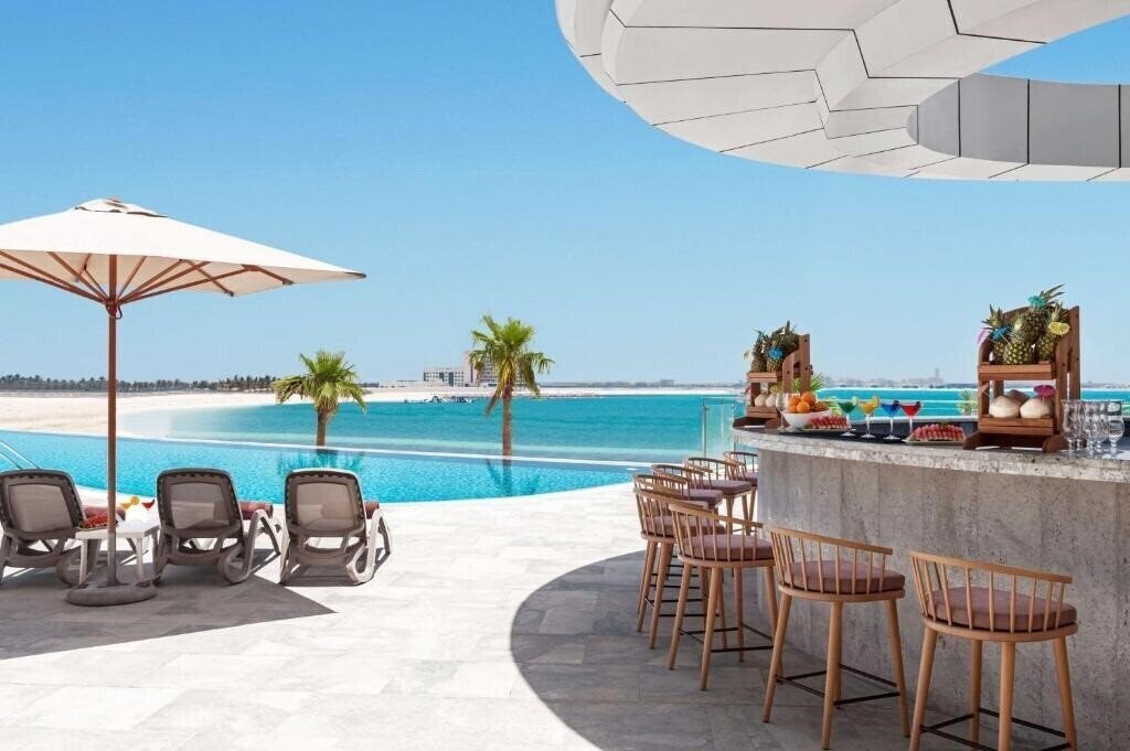 Фотография Hampton by Hilton Marjan Island 4*