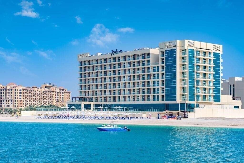 Готель Radisson Resort Ras Al Khaimah, Marjan Island 4*