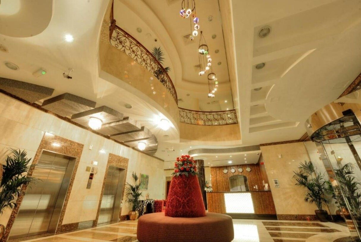 Зображення Clover Hotel & Suites Llc 3*