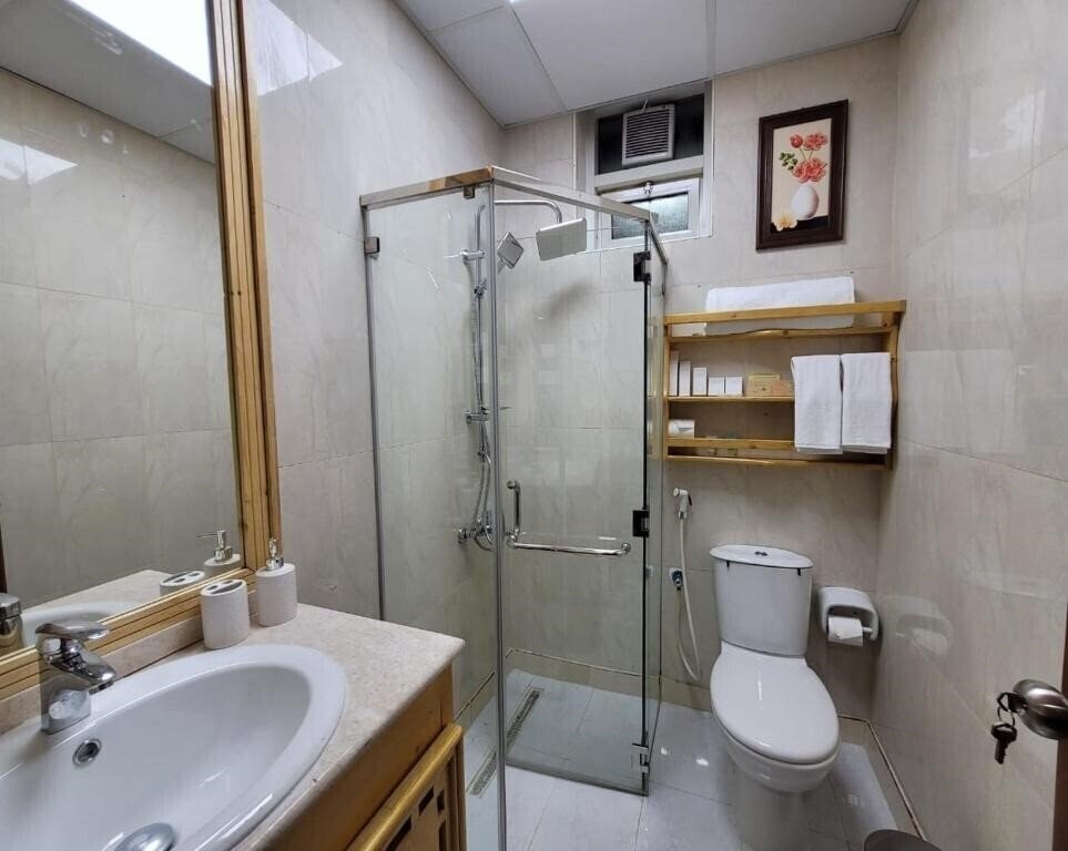 Фото Camphor Hotel 3*