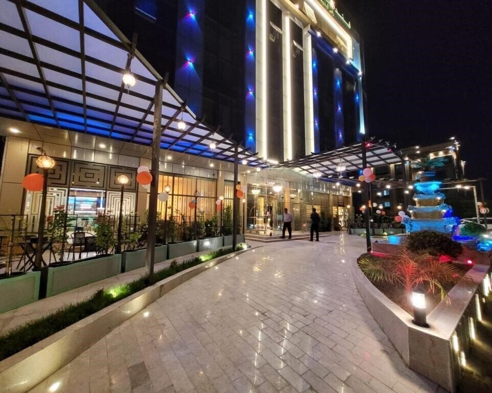 Фотографія Camphor Hotel 3*