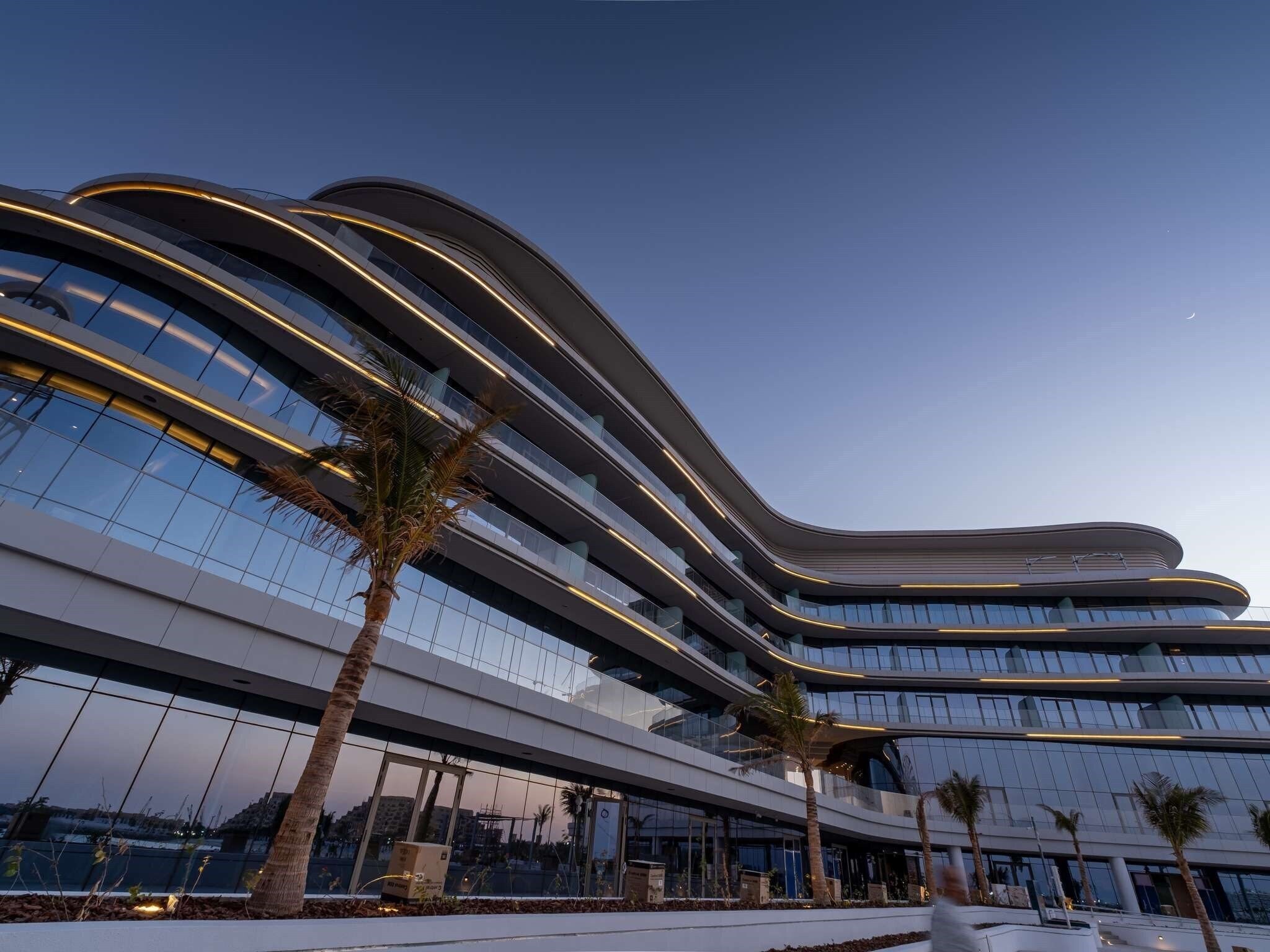 Отель So/ Ras Al Khaimah 5*