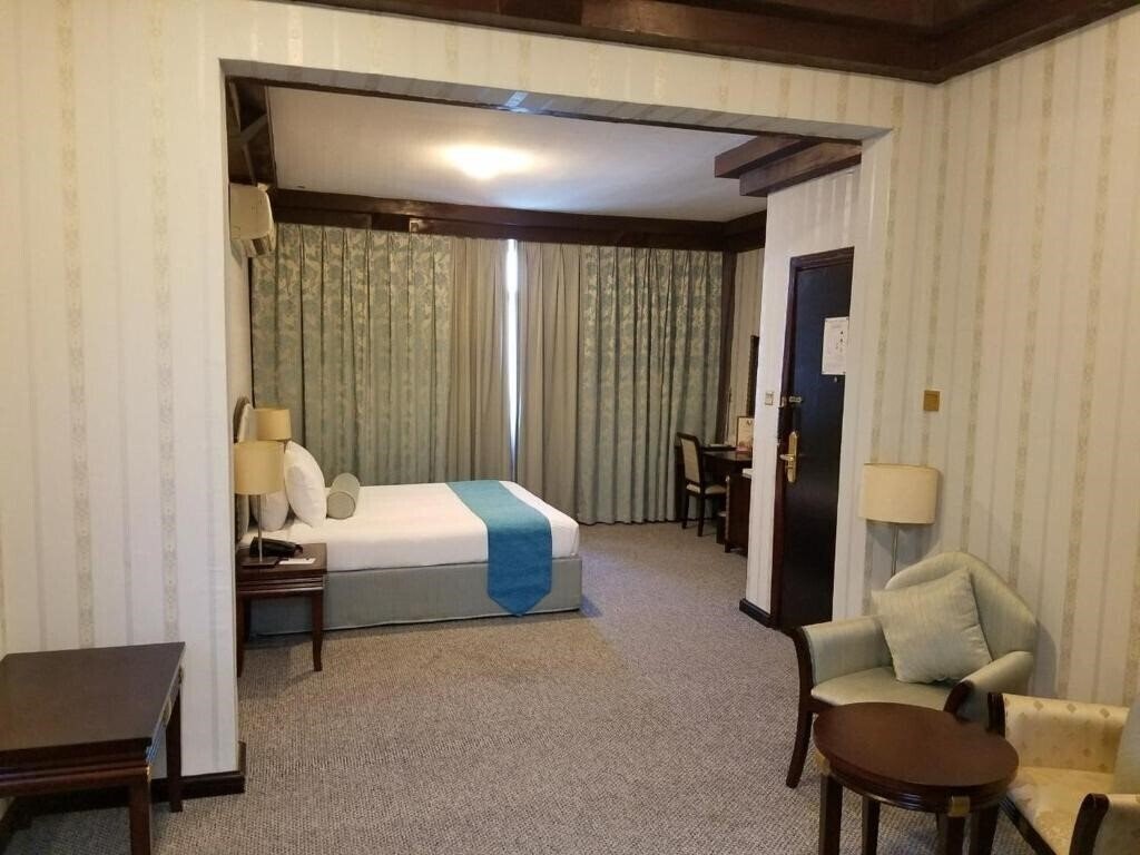 Фото Verona Resort Sharjah 2*