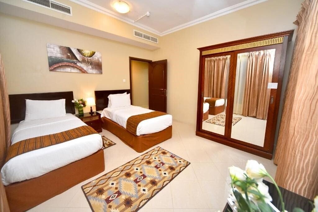 Готель Emirates Stars Hotel Apartments Sharjah 3*