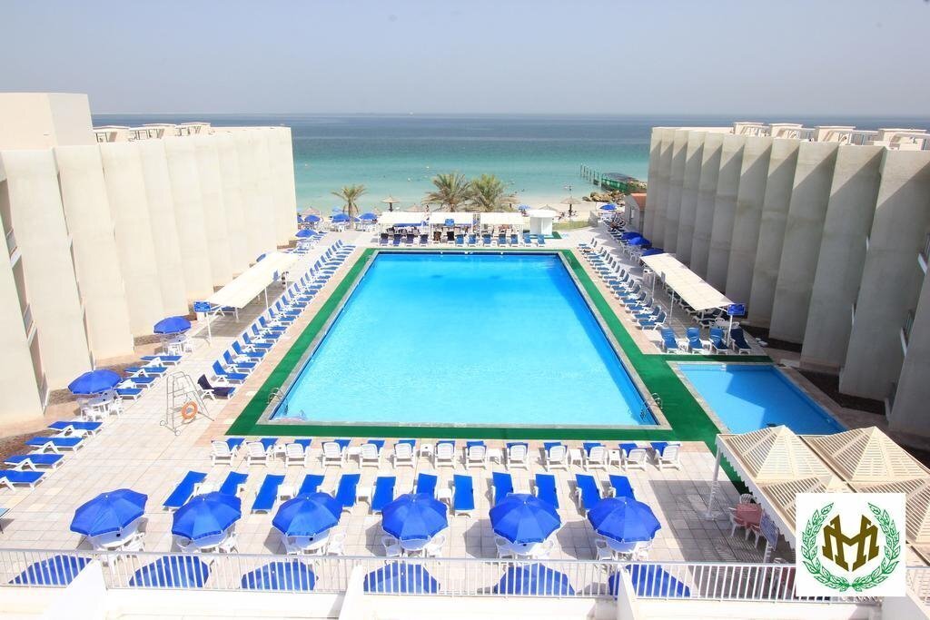 Готель Beach Hotel Sharjah 3*