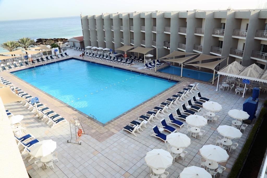 Картинка Beach Hotel Sharjah 3*
