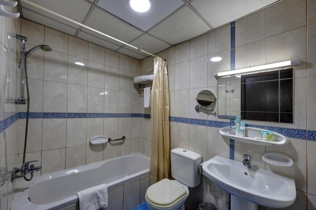 Фотография Al Hayat Hotel Suites 4*