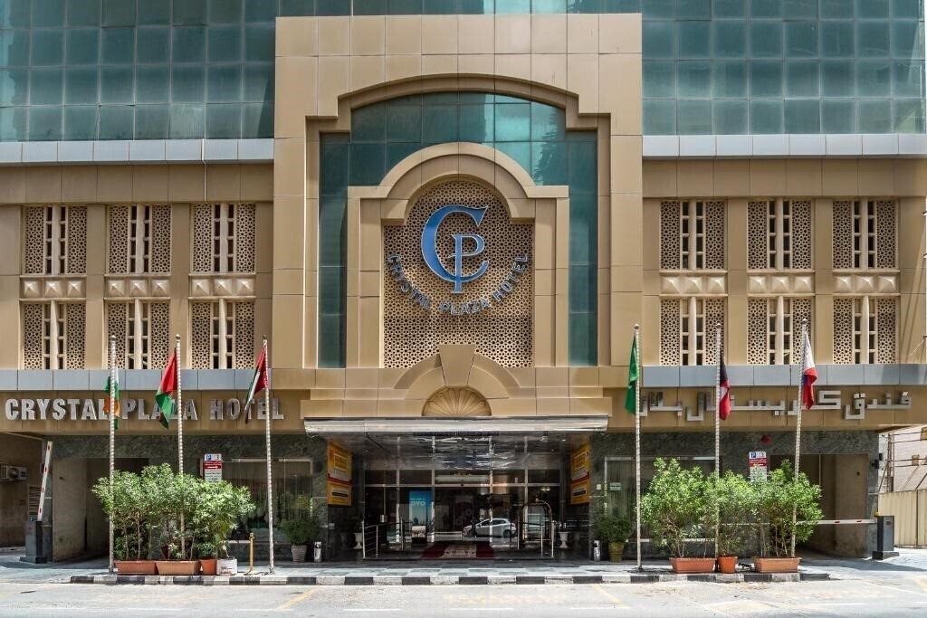 Отель Crystal Plaza Hotel Sharjah 2*