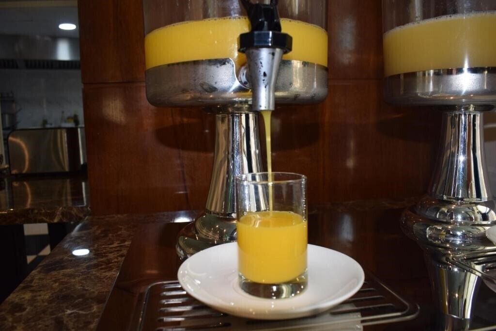 Фотографія Aldar Hotel 3*