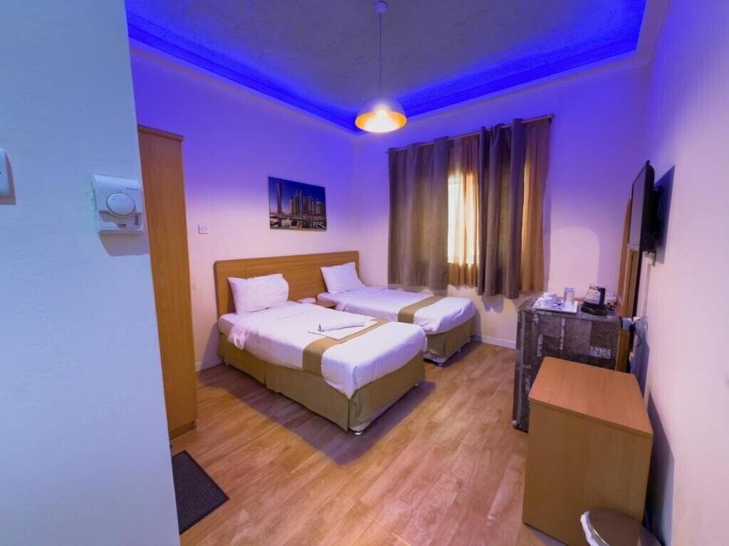 Отель Sama Hotel 1*