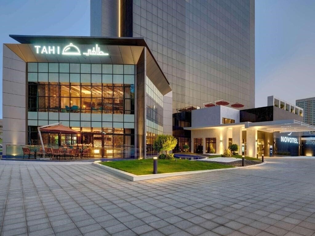 Фотографія Novotel Sharjah Expo Centre 4*
