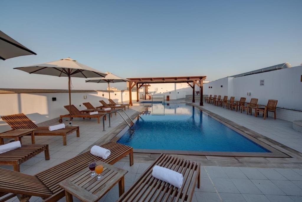 Зображення Center Hotel Sharjah 4*