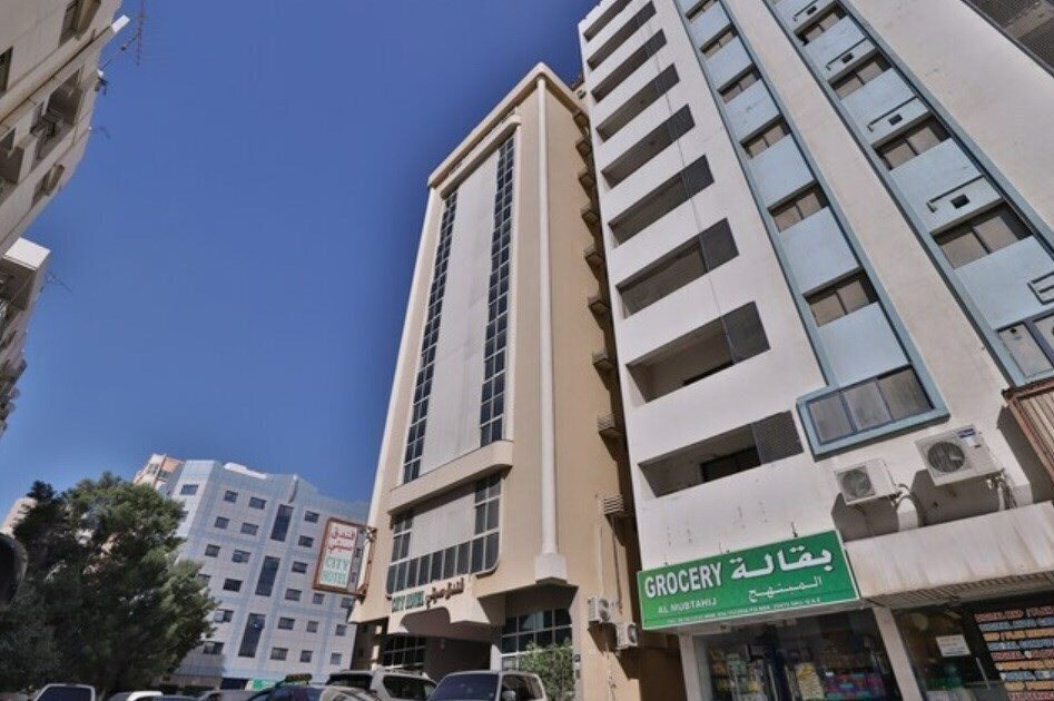 Отель OYO 429 City Hotel 2*