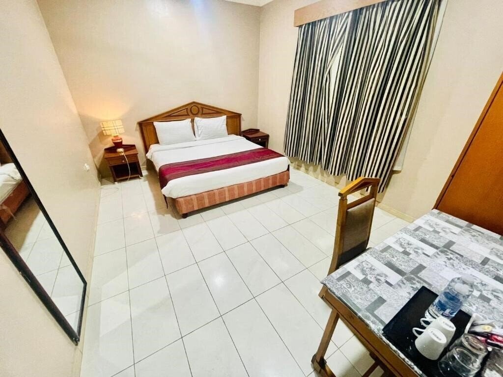Отель Al Ghadeer Hotel Apartment апартаменты
