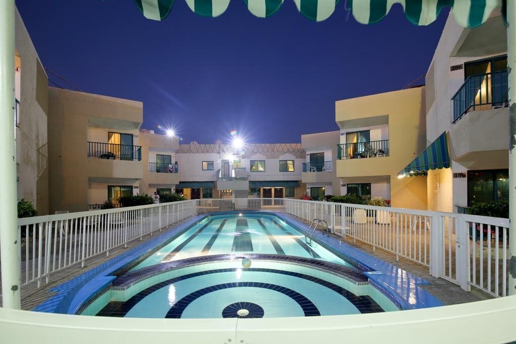 Отель Summer Land Hotel 3*
