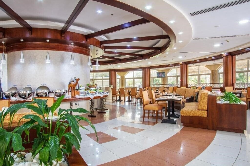 Зображення Sharjah Premiere Hotel & Resort 3*