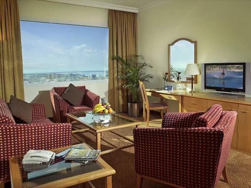 Фотографія Swiss-Bellhotel Sharjah (ex. Sharjah Rotana) 4*