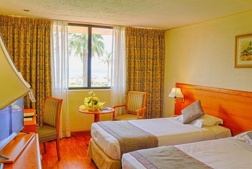 Фото Lou-Lou Beach Resort 3*