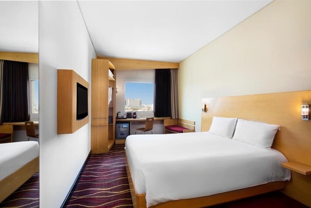 Готель Ibis Muscat 3*