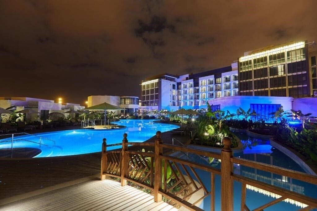 Готель Millennium Resort Salalah 4*