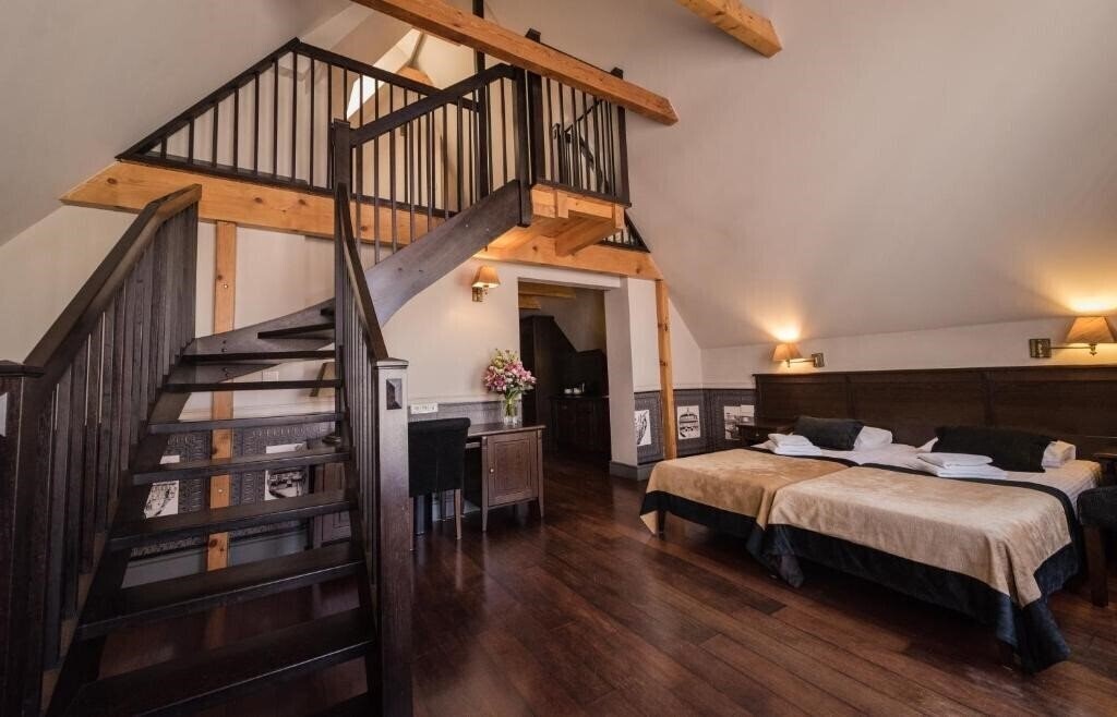 Фото Holland House Residence 4*