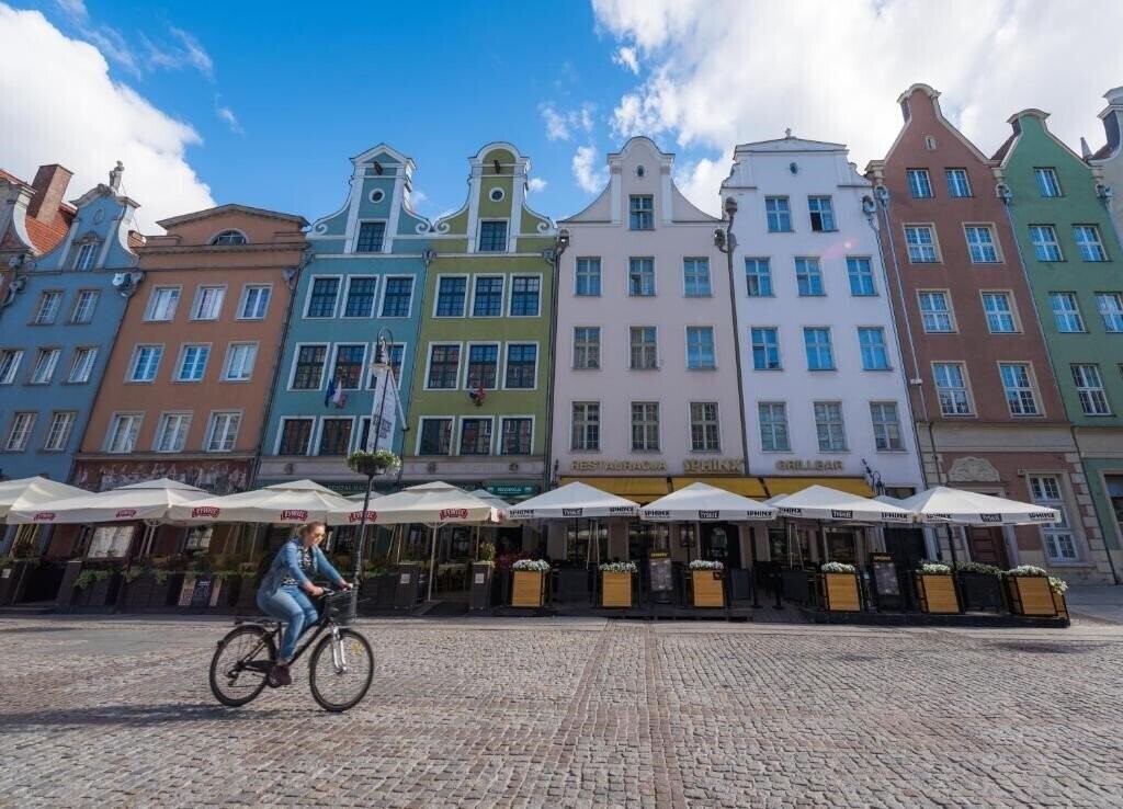 Картинка Holland House Residence 4*