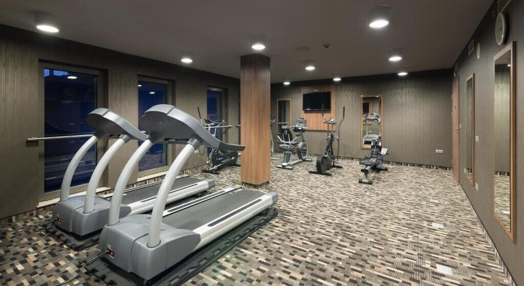 Картинка Express By Holiday Inn 3*