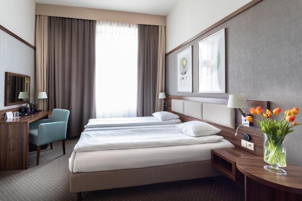 Фотографія Golden Tulip Krakow City Center 4*