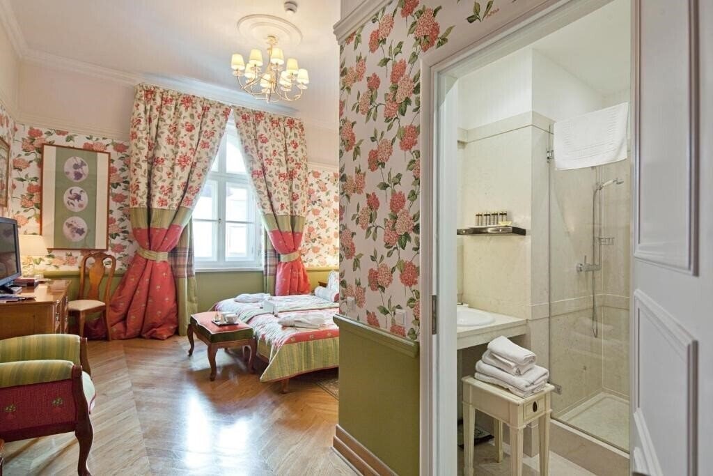 Изображение Bonerovski Palace 5*
