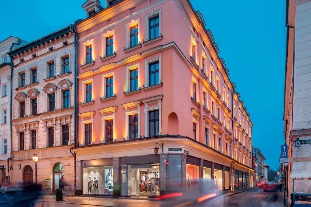 Изображение Unicus Hotel 4*