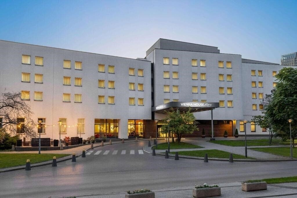 Фото Chopin Hotel Cracow 3*