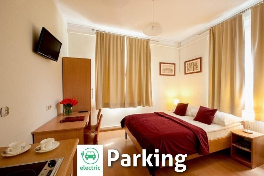 Готель Aparthotel Maly Krakow 2*