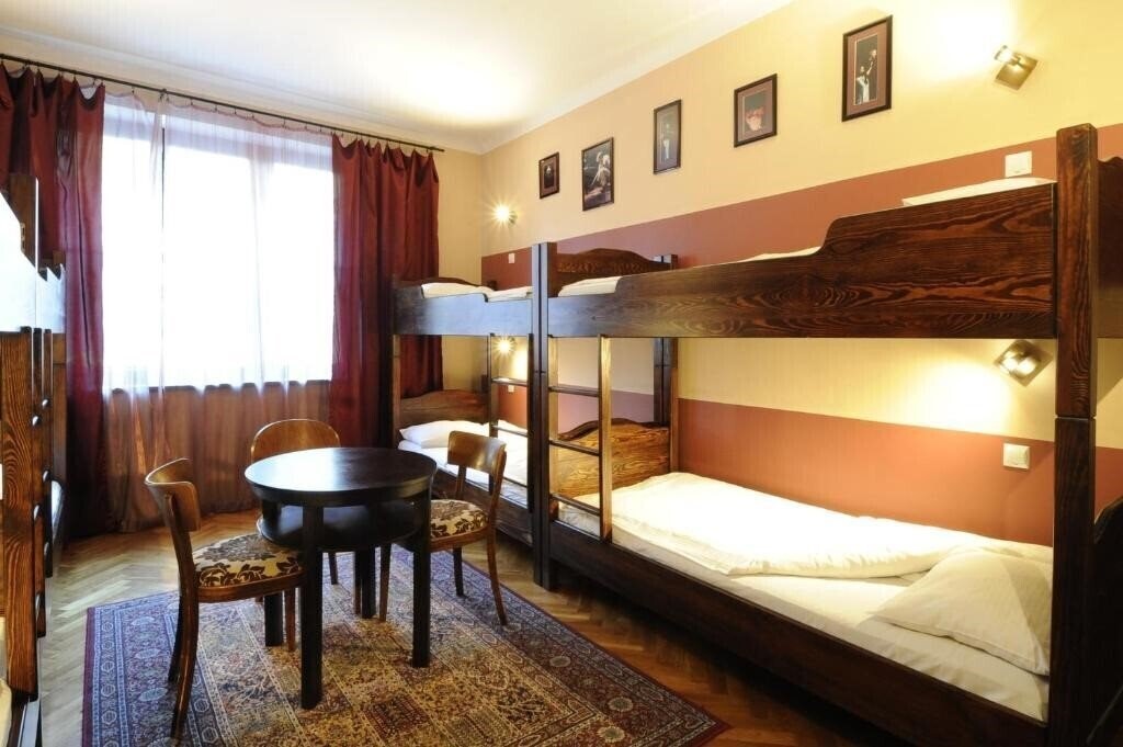 Фото Deco Hostel 2*