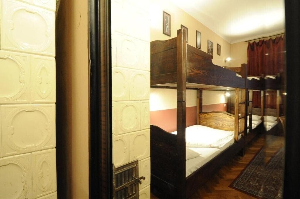 Картинка Deco Hostel 2*