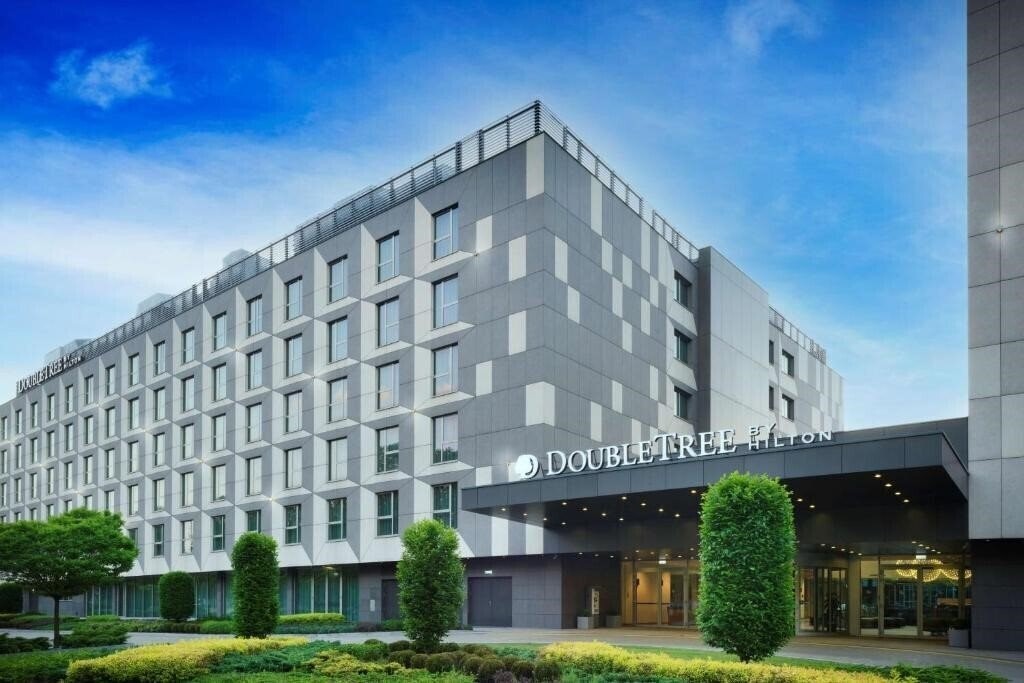 Готель Doubletree by Hilton Krakow Hotel & Convention Center 4*